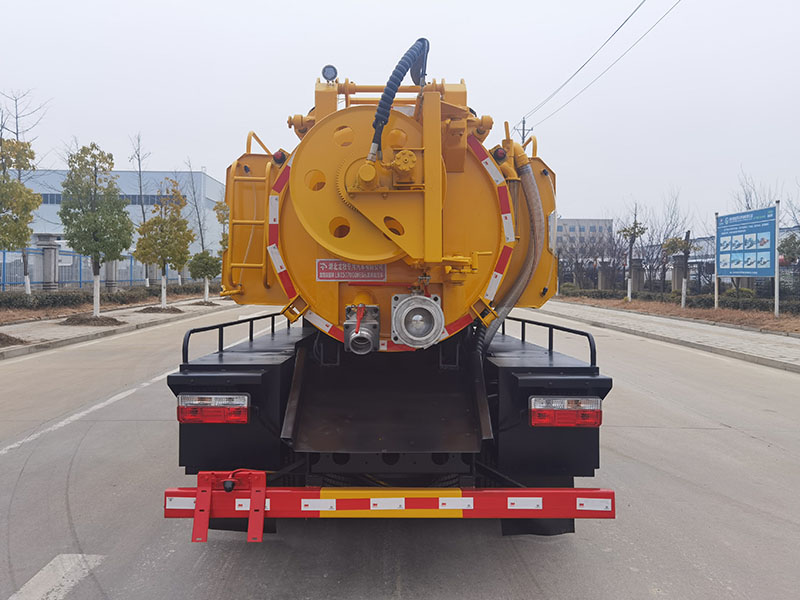 龍牧雙星牌LMX5070GQWEQ6清洗吸污車公告圖片