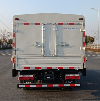 江淮牌HFC5040CCYPV4K1C1S倉柵式運輸車公告圖片