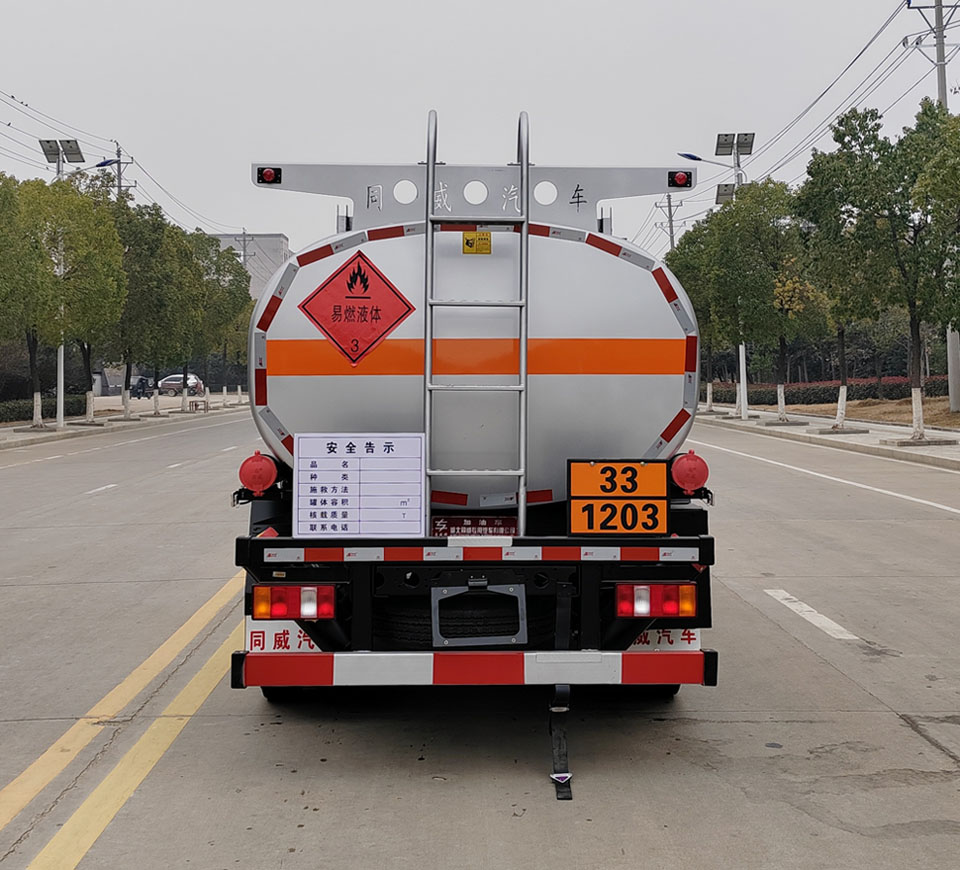 專威牌HTW5097GJYZZ6Q加油車公告圖片