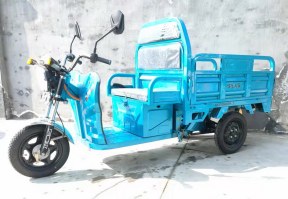 电动正三轮摩托车