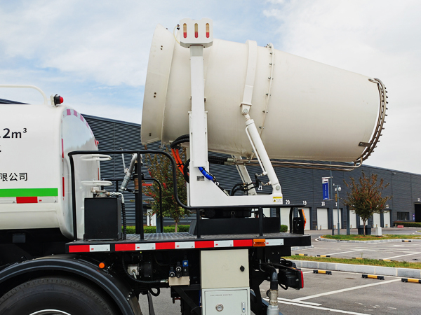 犀重牌AXZ5180TDYDFBEV純電動(dòng)多功能抑塵車(chē)公告圖片