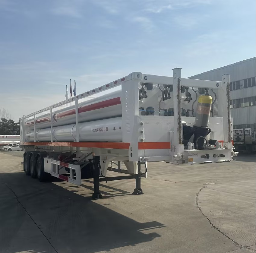 安瑞科牌13米3.3吨3轴高压气体运输半挂车(HGJ9362GGQ)