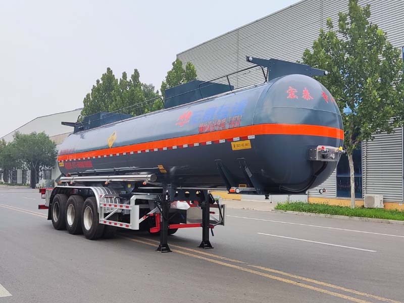 正康宏泰牌11.2米33.8吨3轴氧化性物品罐式运输半挂车(HHT9404GYW)