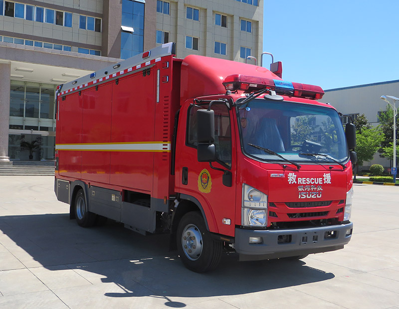 银河牌BX5090TXFQC30/W6器材消防车
