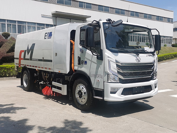 FLM5120TXSNJBEVL型纯电动洗扫车图片