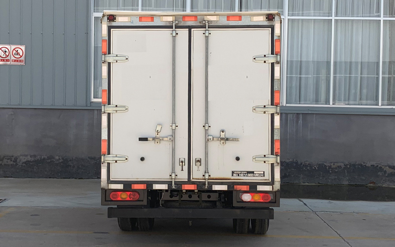 飛碟牌FD5041XXYD66K6-2廂式運輸車公告圖片