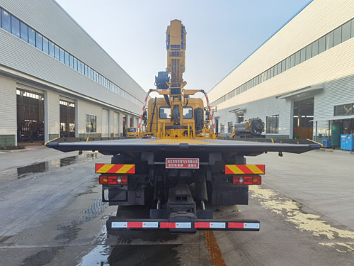 龍牧雙星牌LMX5180TQZDF6清障車公告圖片