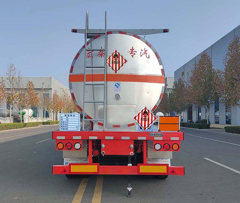 正康宏泰牌HHT9401GRYG易燃液体罐式运输半挂车公告图片