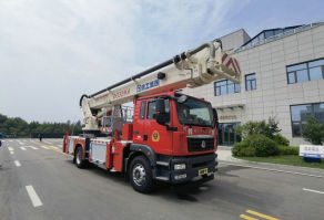 XGF5181JXFDG32/K4登高平台消防车图片