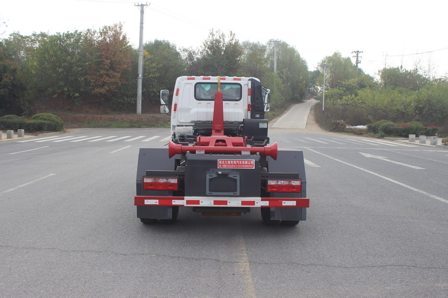 力海通牌HLH5110ZXXDF6車廂可卸式垃圾車公告圖片