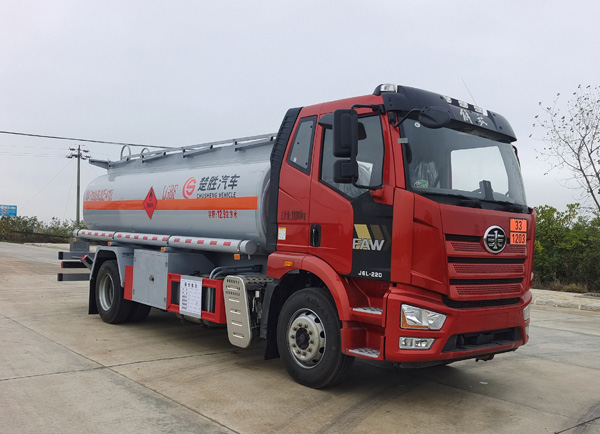 楚胜牌CSC5180GJYC6A加油车