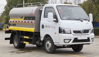 路面养护车