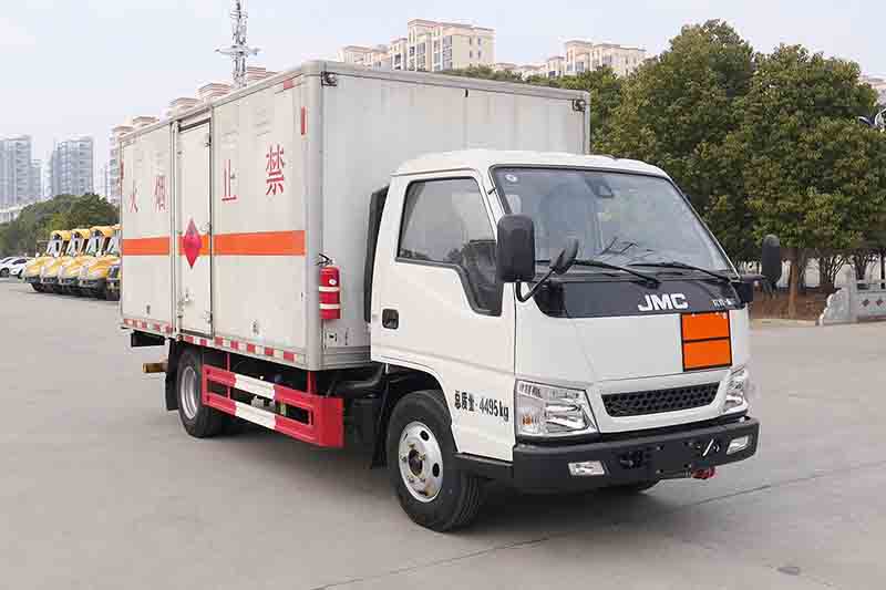 华通牌HCQ5041XRYJX6易燃液体厢式运输车