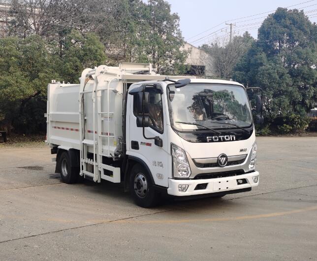 普罗科牌BJ5092ZZZE6-P1自装卸式垃圾车