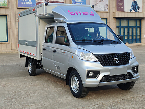 福田牌BJ5030XYK4AV6-11翼开启厢式车公告图片
