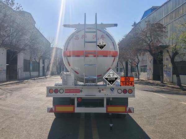 腐蚀性物品罐式运输半挂车图片