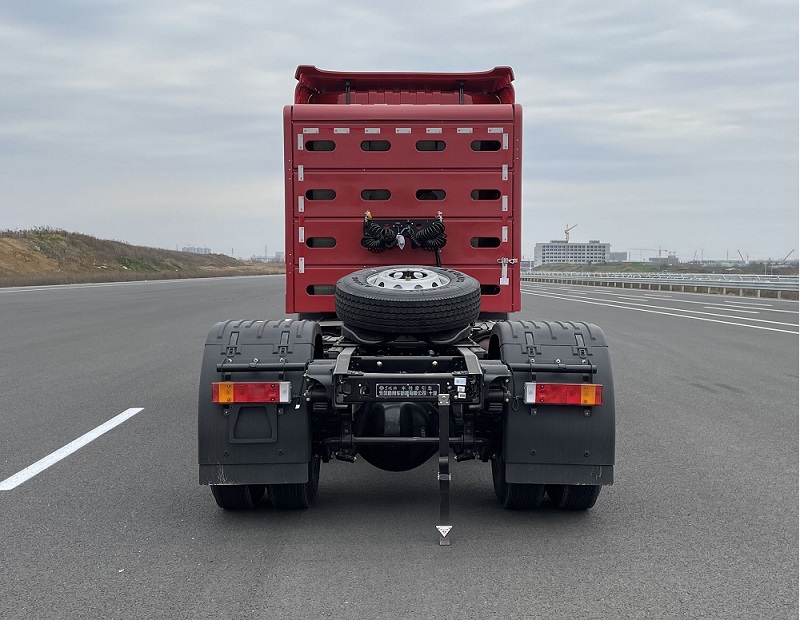 DFV4188GP6C 东风牌500马力单桥CNG国六半挂牵引车图片