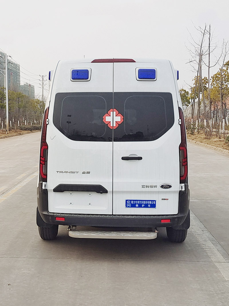 救护车图片
