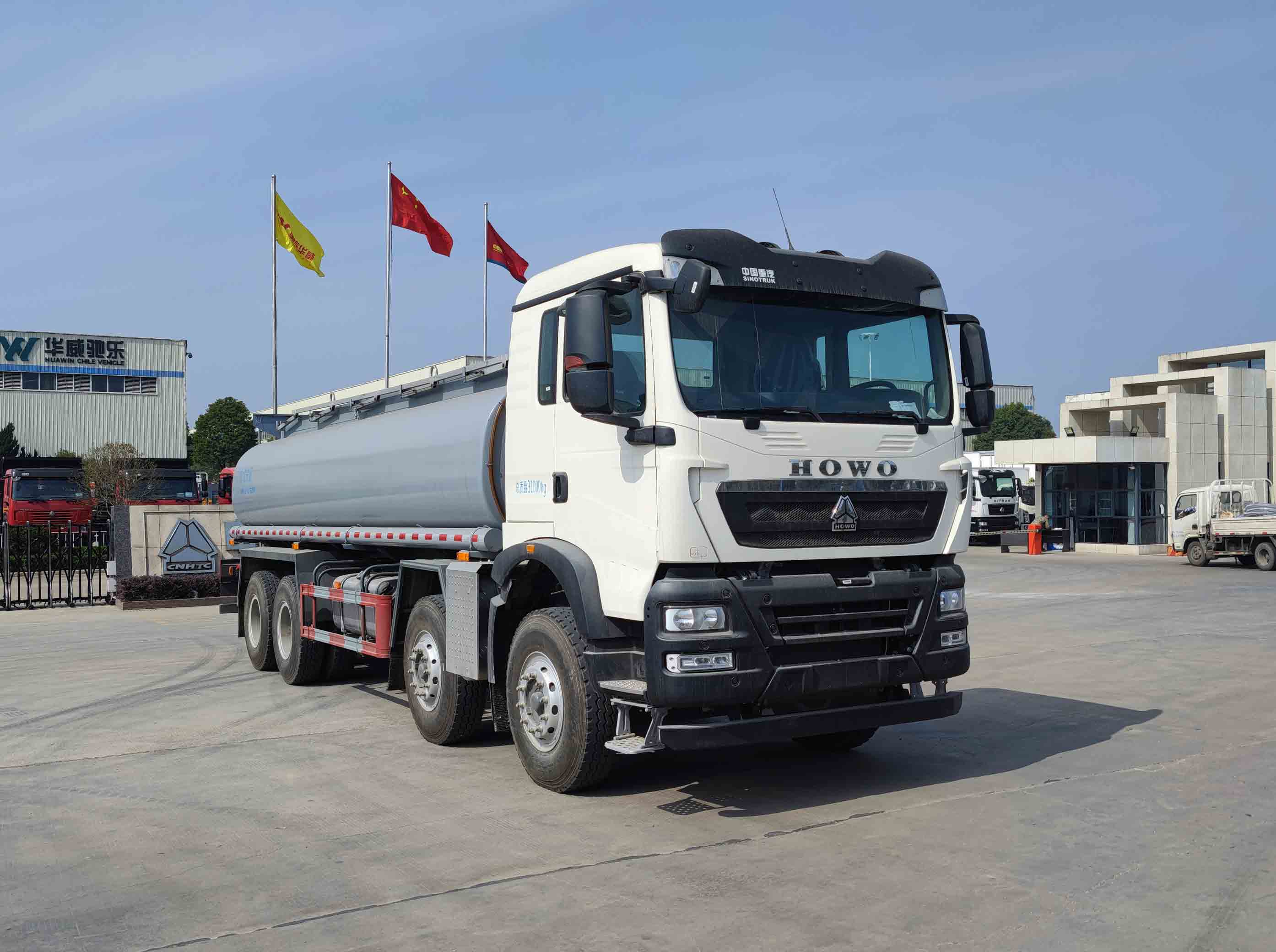 华威驰乐牌SGZ5315TGYZZ6T5供液车