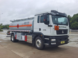 运油车