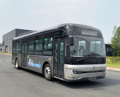 纯电动低入口城市客车
