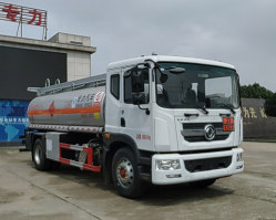 加油车