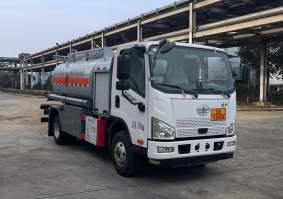 加油车