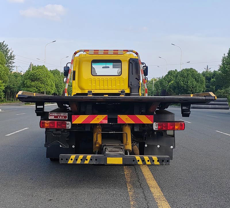 布隆牌LLL5180TQZB6清障車公告圖片