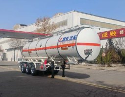 腐蚀性物品罐式运输半挂车