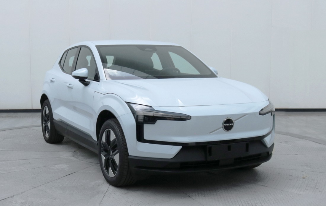 沃尔沃牌纯电动轿车(VCC7006F012BEV)
