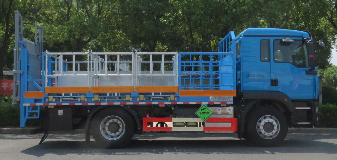 常奇牌ZQS5182TQPZ6气瓶运输车公告图片