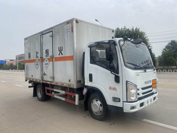 CSC5040XDGW6型毒性和感染性物品厢式运输车图片