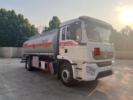 加油车