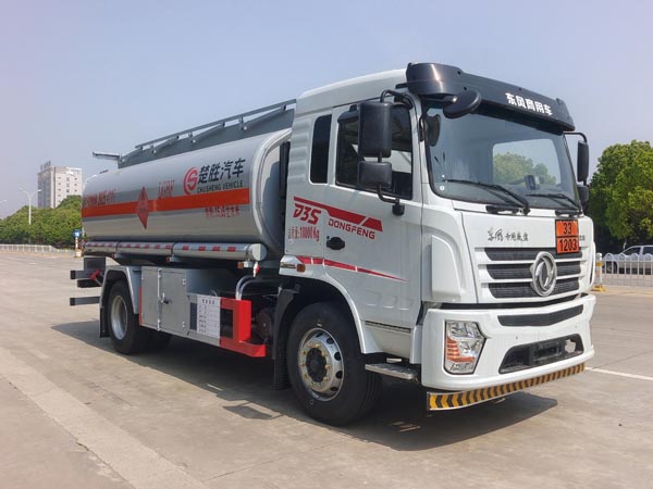 楚胜牌CSC5183GYYEZ6运油车