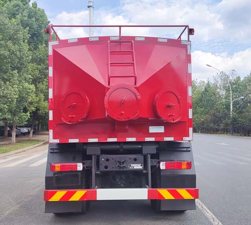 齊星牌QXC5317TSGZ6W壓裂砂罐車公告圖片