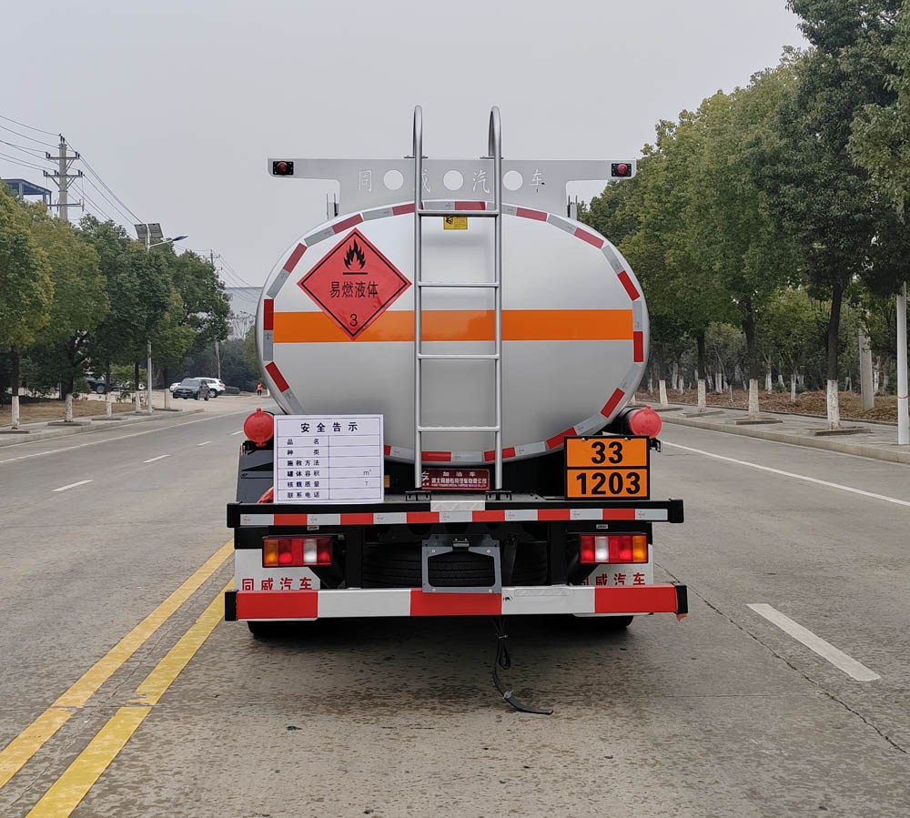 專威牌HTW5123GJYZ6Q加油車公告圖片