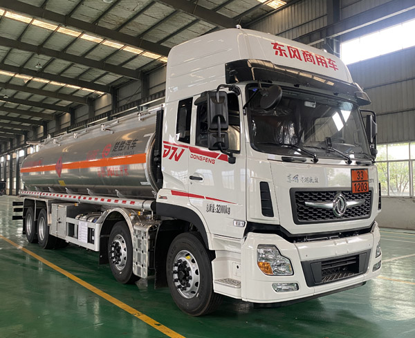 楚胜牌CSC5327GYYLEZ6铝合金运油车