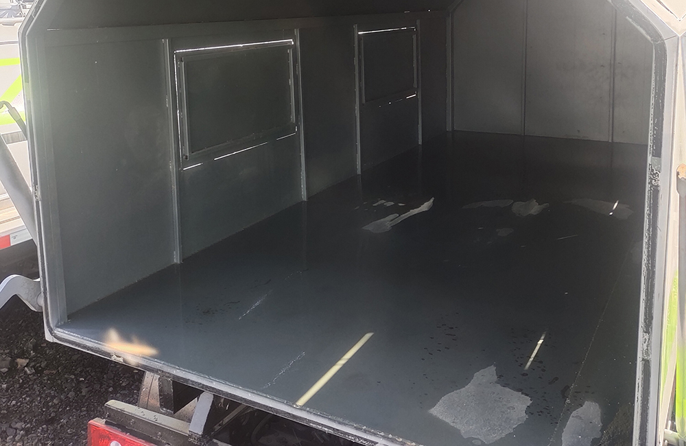 天運(yùn)威牌TYW5046ZXLB6廂式垃圾車公告圖片