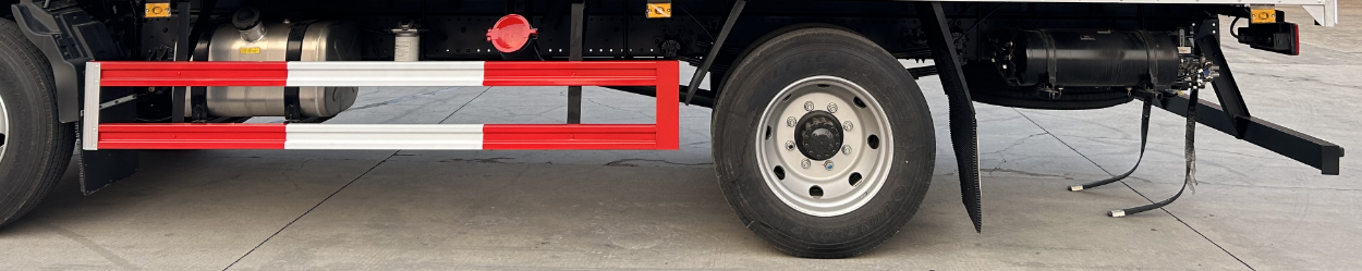 楚勝牌CSC5128XQYBK6爆破器材運輸車公告圖片