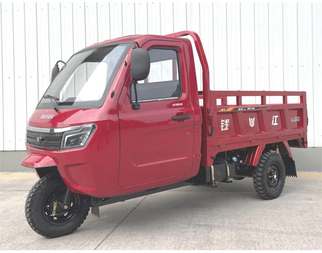 正三轮摩托车