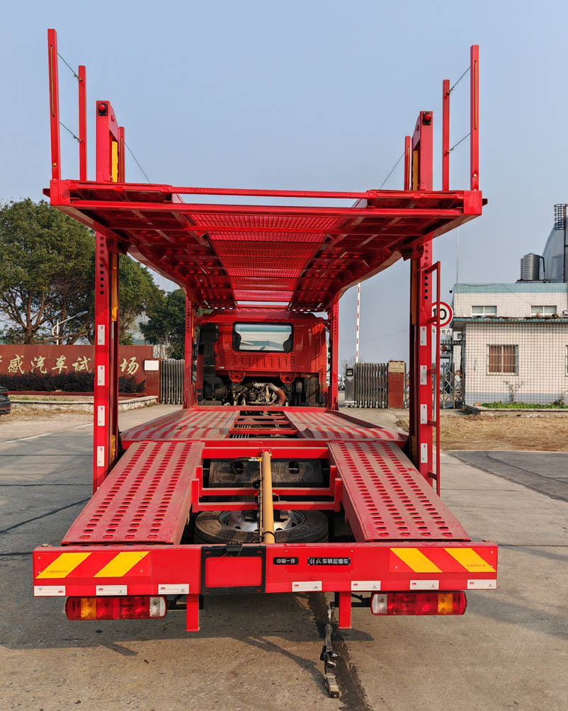 解放牌CA5180TCLP28K8L7NE6A91車輛運輸車公告圖片