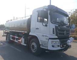 绿化喷洒车