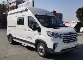旅居车