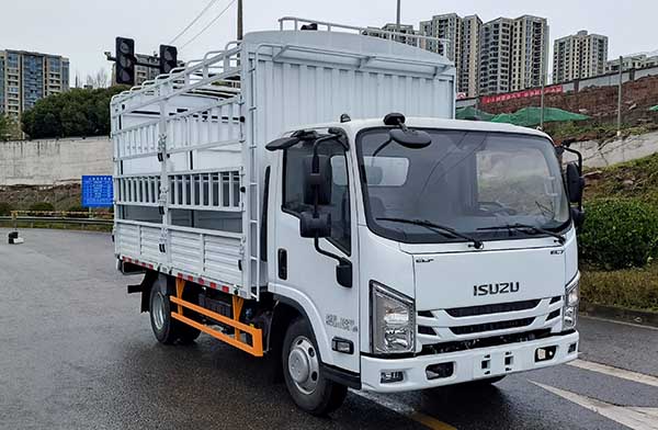 江西五十铃牌JXW5040CCYCDJJ2仓栅式运输车