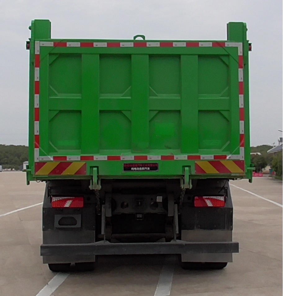 BYD3250C2BEV2 比亚迪牌530马力后双桥,后八轮纯电动5.8米纯电动自卸汽车图片