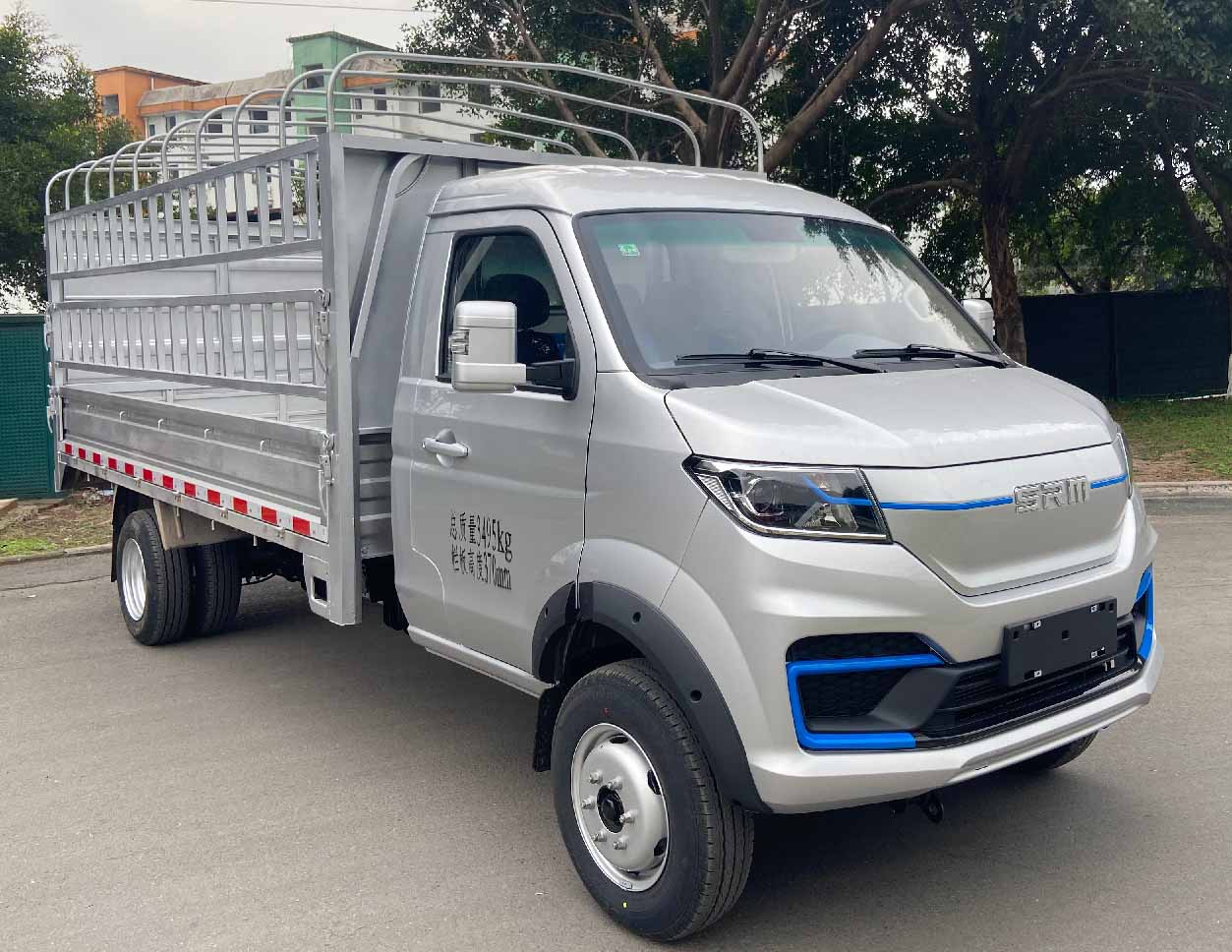 鑫源牌JKC5034CCYD0X3BEV纯电动仓栅式运输车