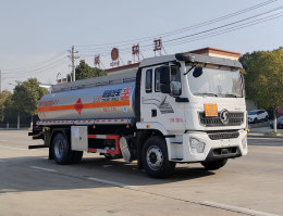 加油车