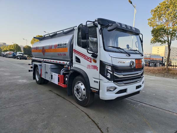 CSC5121GJYEH6型加油车图片
