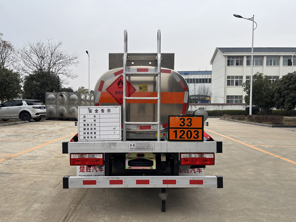 楚胜牌CSC5045GJY6L加油车公告图片