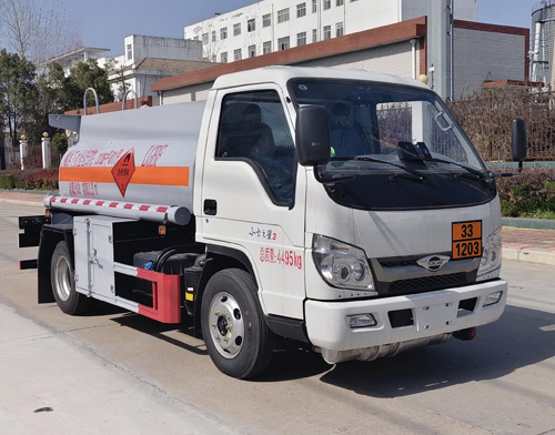 TWY5040GJYBJ6型加油车图片